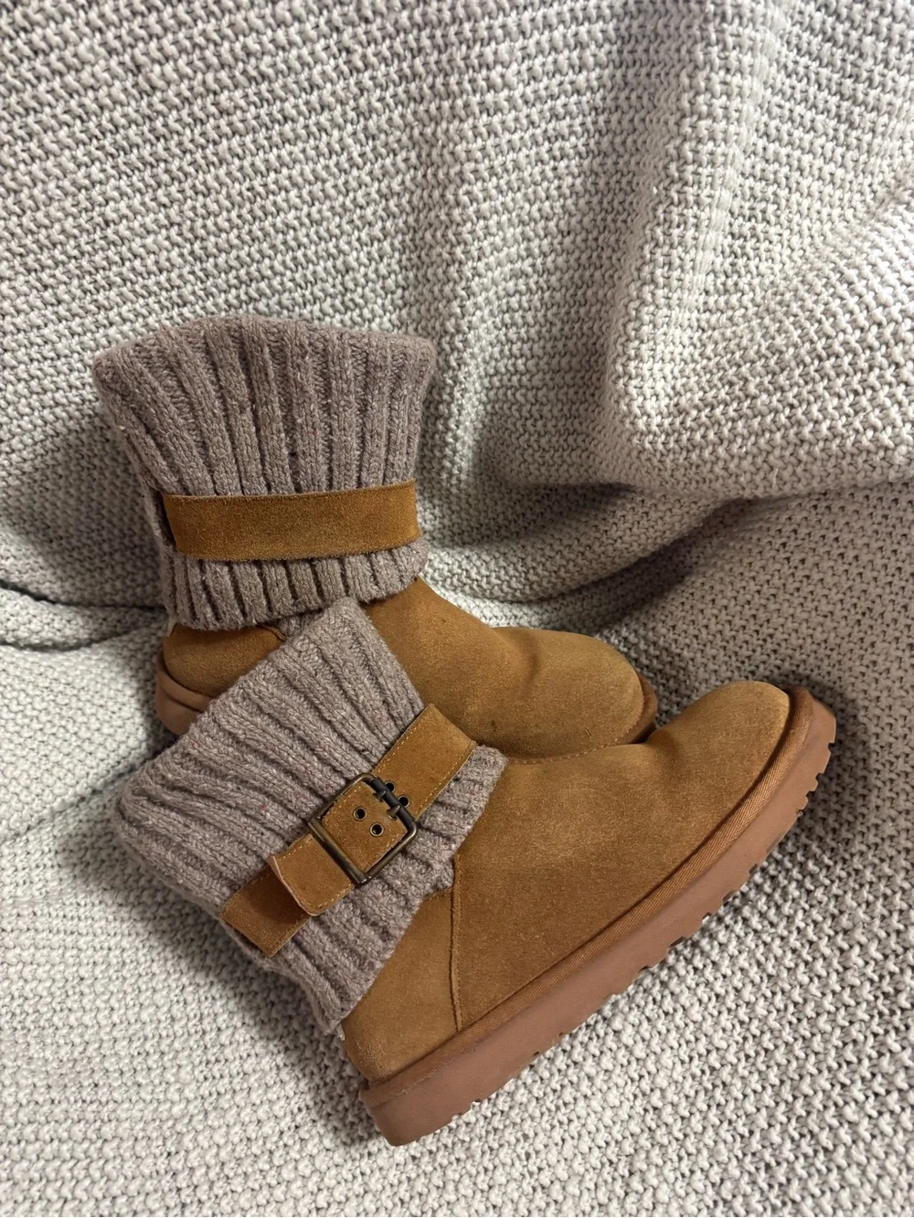 UGG‎ Chestnut Suede Knit-Cuff Winter Boots